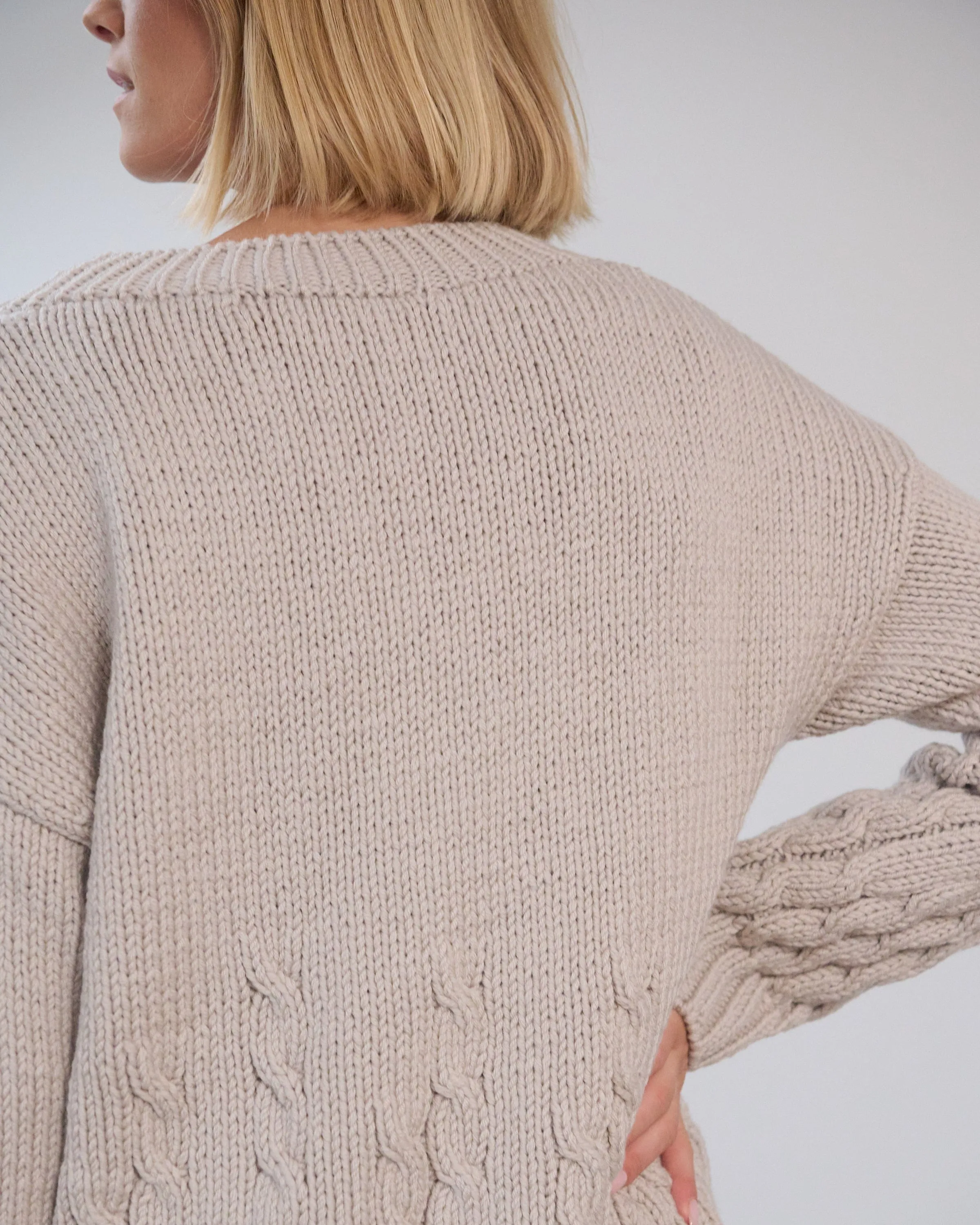 Slėniai: Silver Grey Merino Wool Sweater